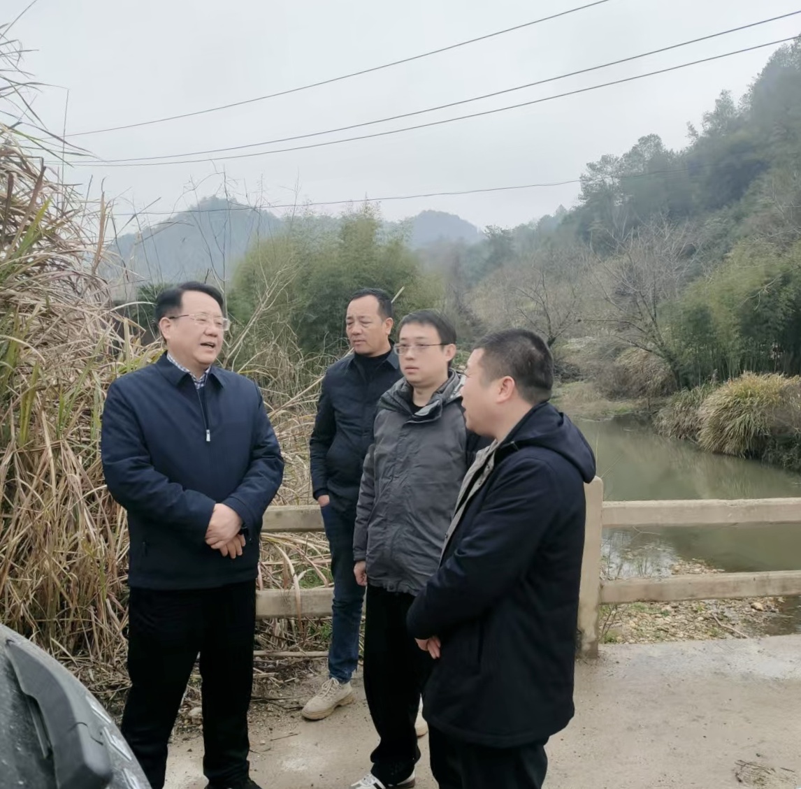 陳龍祥赴集團(tuán)駐點(diǎn)幫扶村開(kāi)展鄉(xiāng)村振興工作調(diào)研