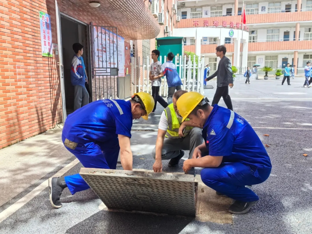 莘莘學子心 濃濃供水情丨省水務(wù)集團為廣大考生用水安全保駕護航