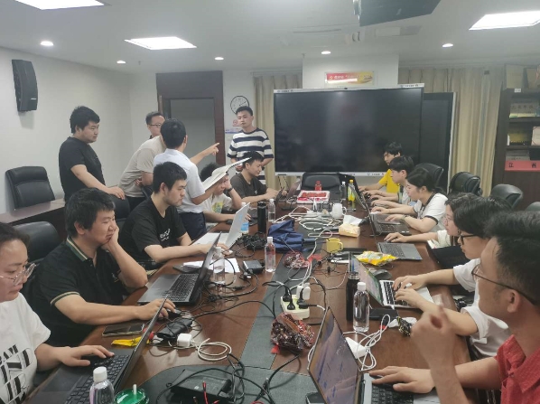 江河信息無人機拍攝突擊隊：越是危難越上前！